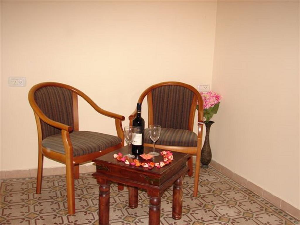 Boutique Agam Hahoresh - בוטיק אגם החורש Haifa Room photo